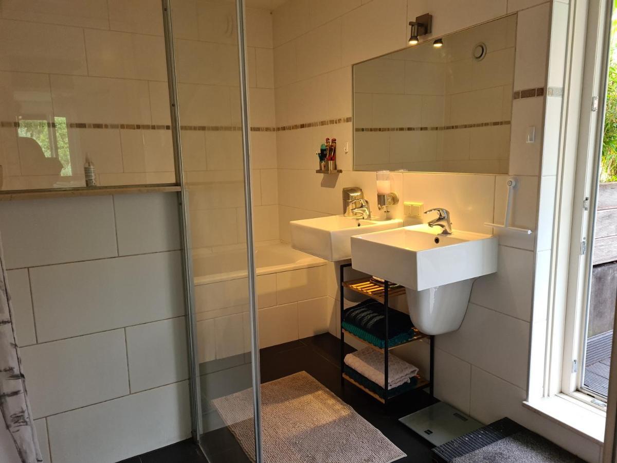 Johan'S B&B, Dakterras & Goedkoop Parkeren - Sinds 2014 Amsterdam Exteriör bild
